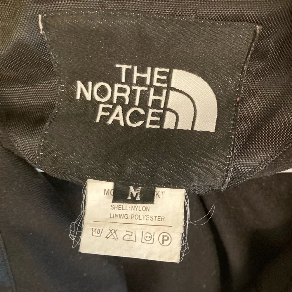 The North Face 1990 Mountain Jacket Yellow men’s medium